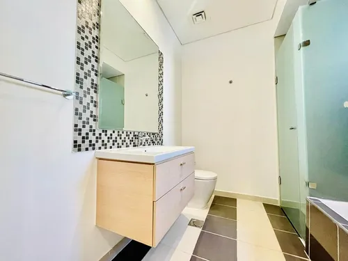 3 Bedrooms Villa in Richmond