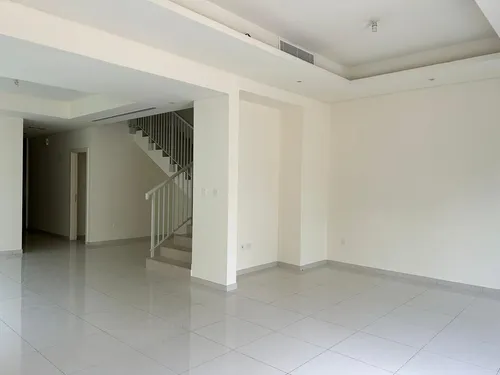 3 Bedrooms Villa in Richmond