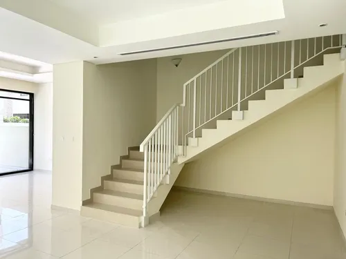 3 Bedrooms Villa in Richmond