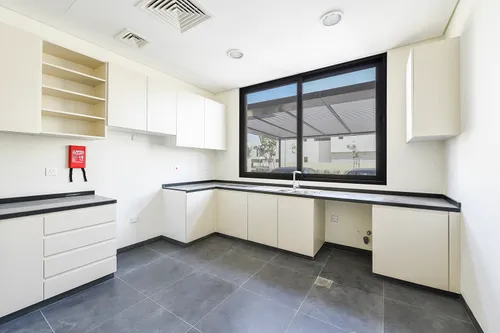 3 Bedrooms Villa in Richmond