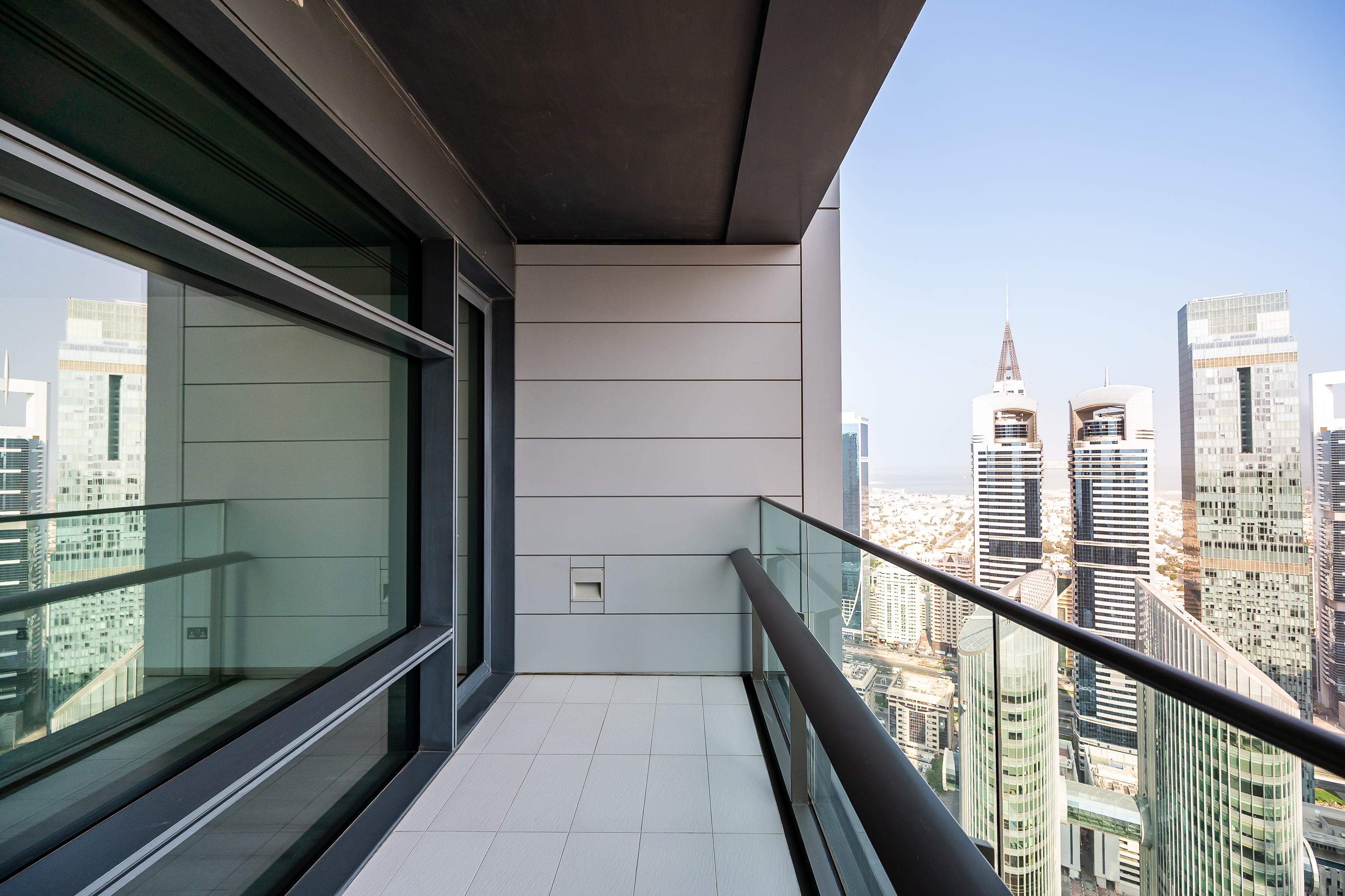 1 Bedroom Apartment in Index Tower