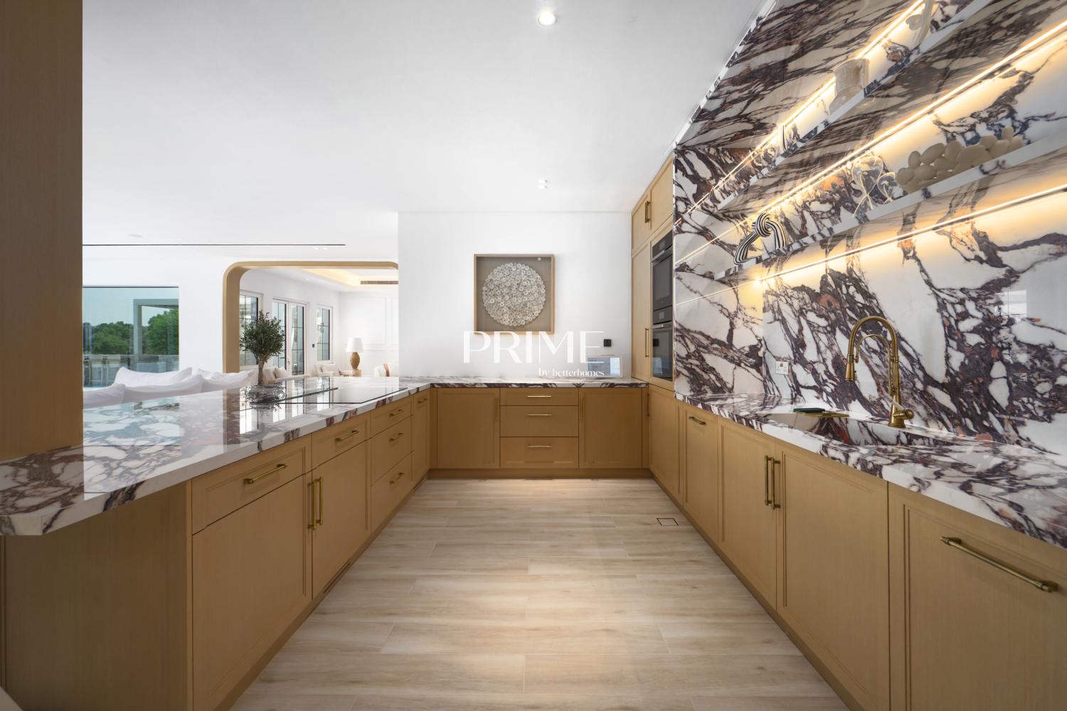 6 Bedrooms Villa in Lime Tree Valley