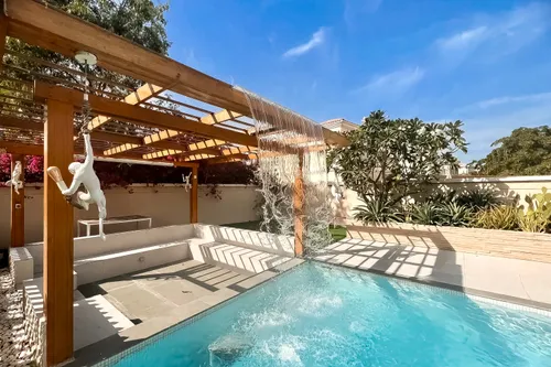 2 Bedrooms Villa in District 9J