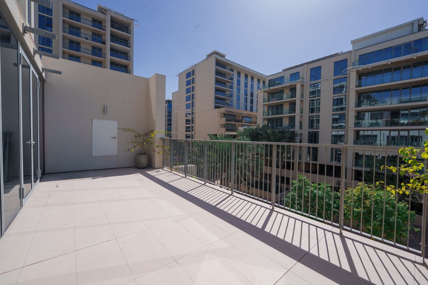 3 Bedrooms Townhouse in Building C