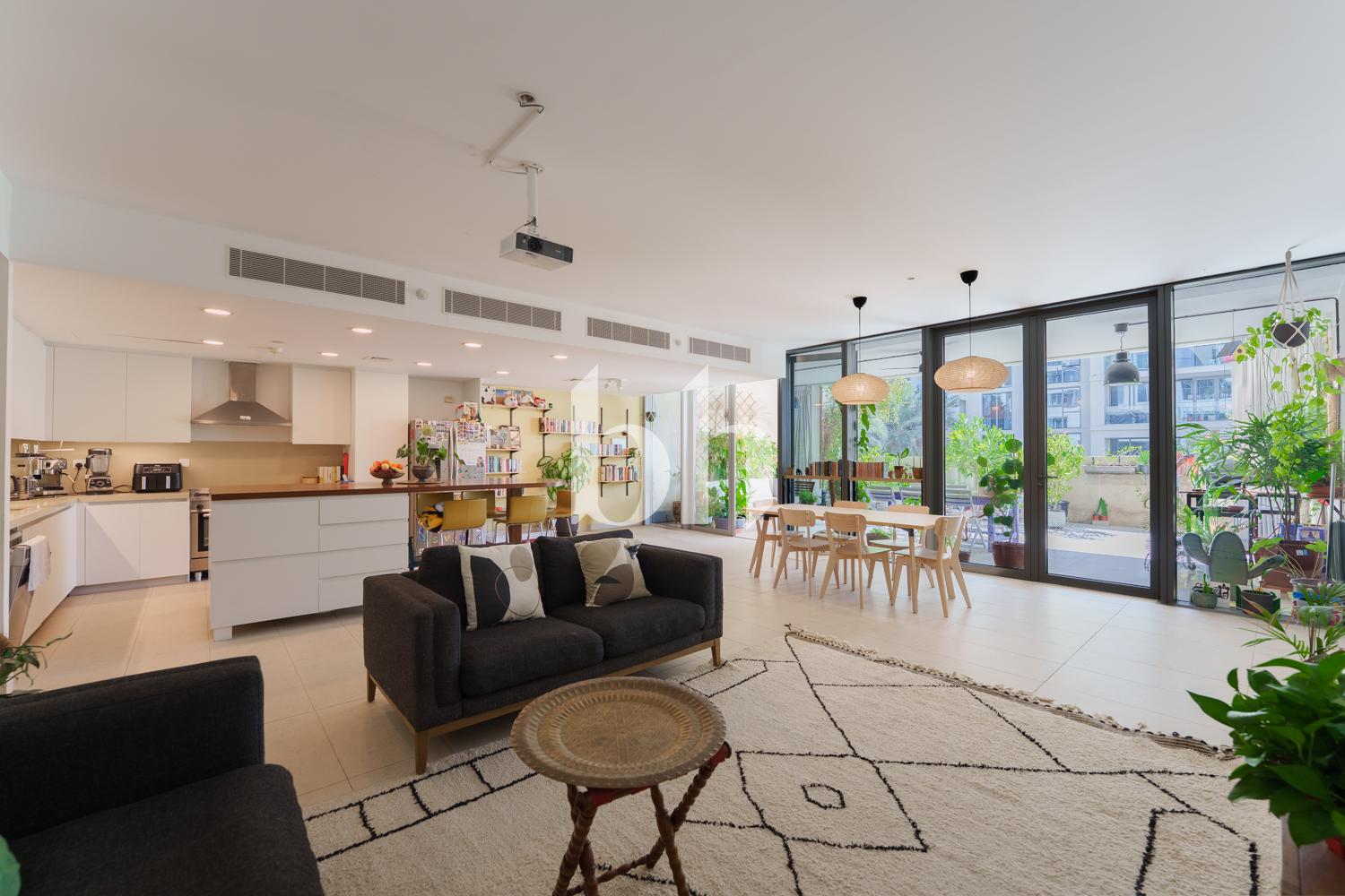 Rare Opportunity I Community Access I Big Layout