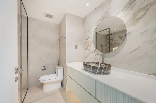 3 Bedrooms Apartment in Jumeirah Living