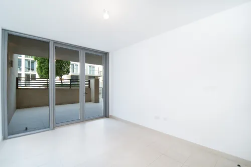 3 Bedrooms Townhouse in Building A