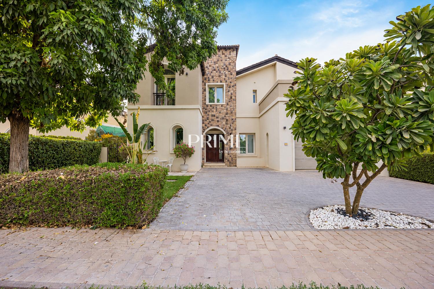 5 Bedrooms Villa in Sienna Lakes