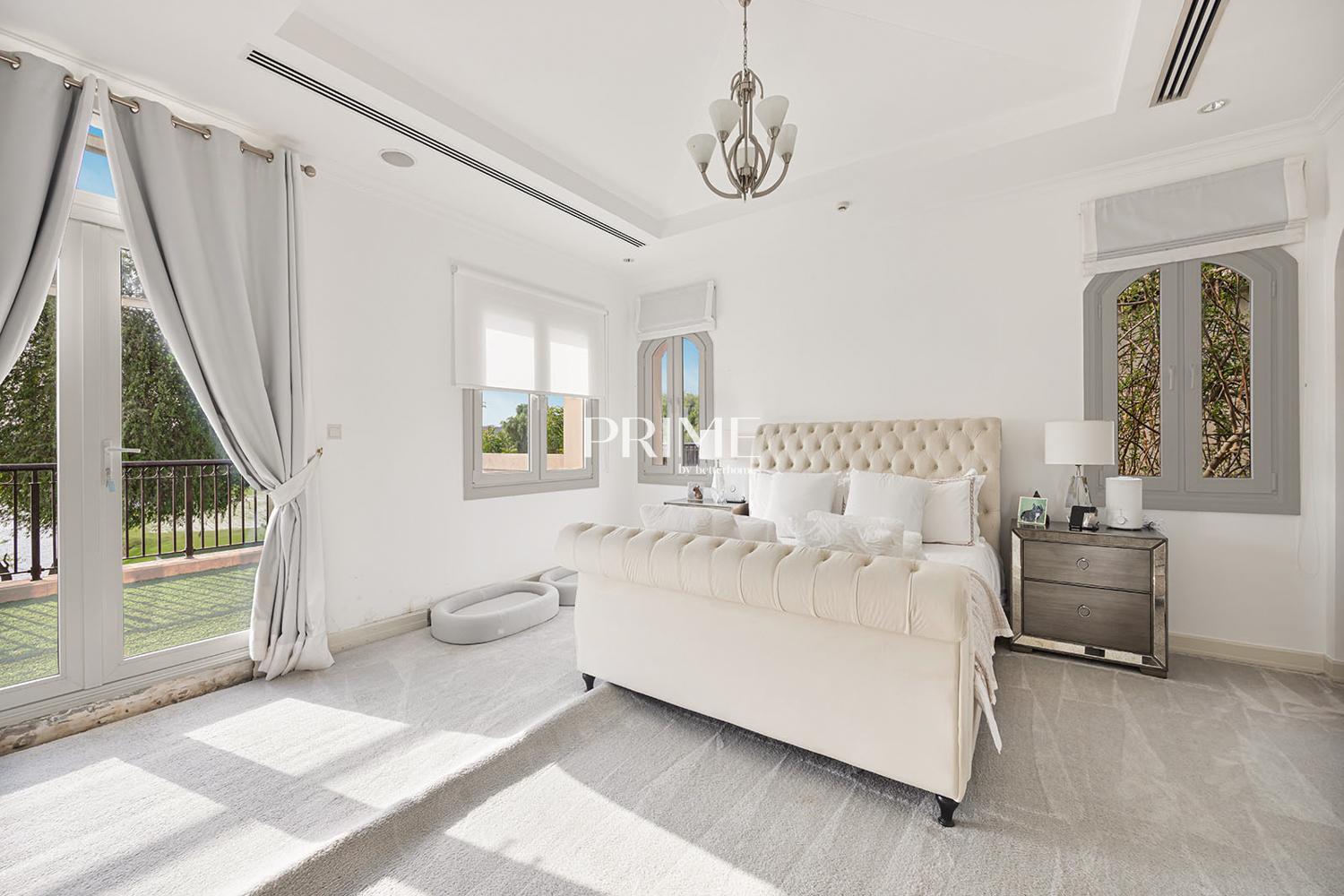 5 Bedrooms Villa in Sienna Lakes