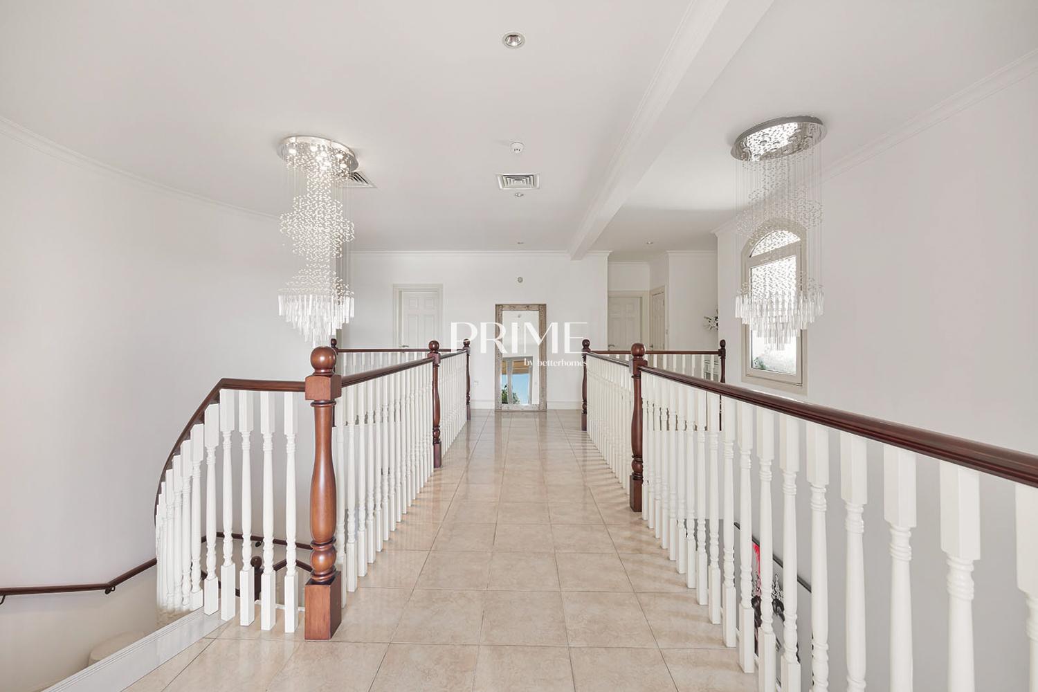 5 Bedrooms Villa in Sienna Lakes