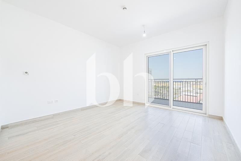 Vacant | Prime Location | Community View