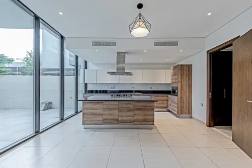 4 Bedrooms Villa in Umm Suqeim 3 Villas