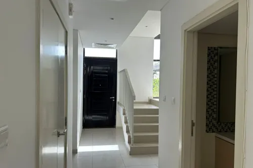 3 Bedrooms Villa in Richmond