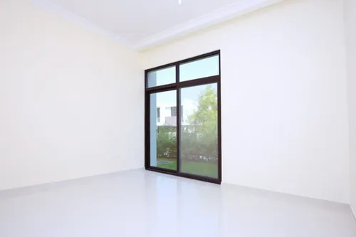 3 Bedrooms Villa in Richmond