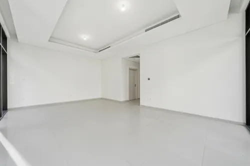 3 Bedrooms Villa in Richmond