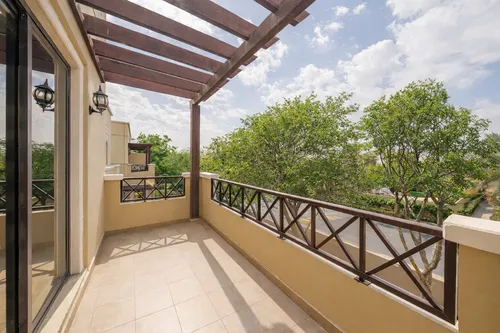 4 Bedrooms Villa in Al Naseem A