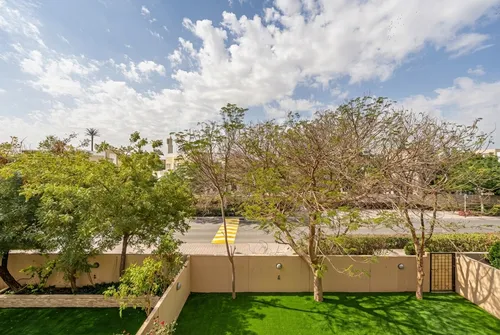 4 Bedrooms Villa in Al Naseem A