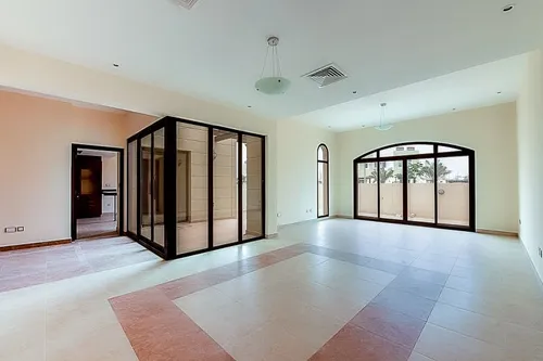 4 Bedrooms Villa in Al Naseem A