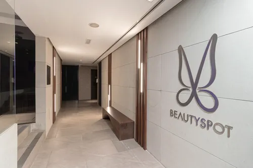 1 Bedroom Hotel Apartment in InterContinental Dubai Marina