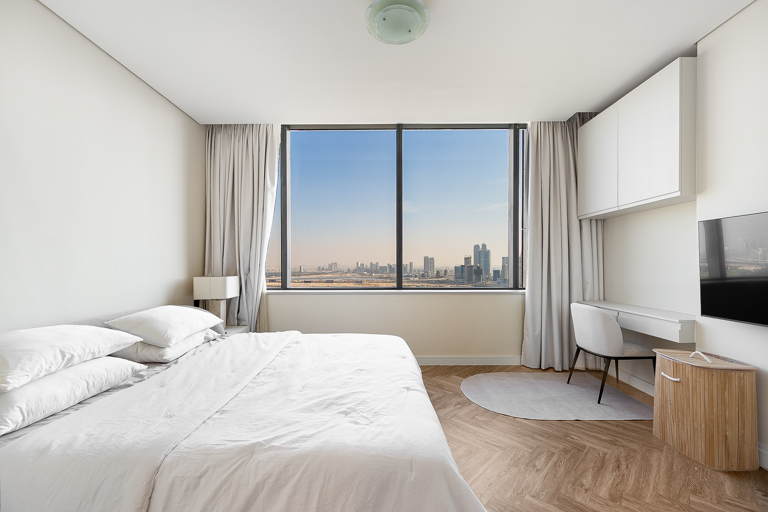 2 Bedrooms Apartment in Sky Gardens