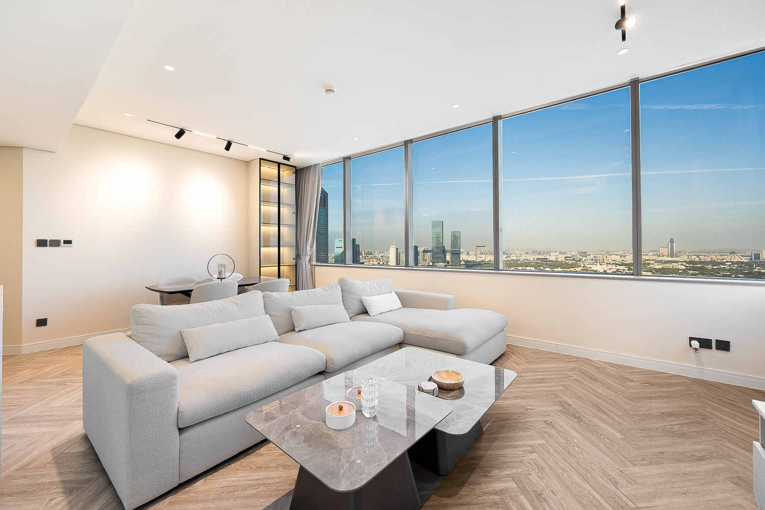 2 Bedrooms Apartment in Sky Gardens
