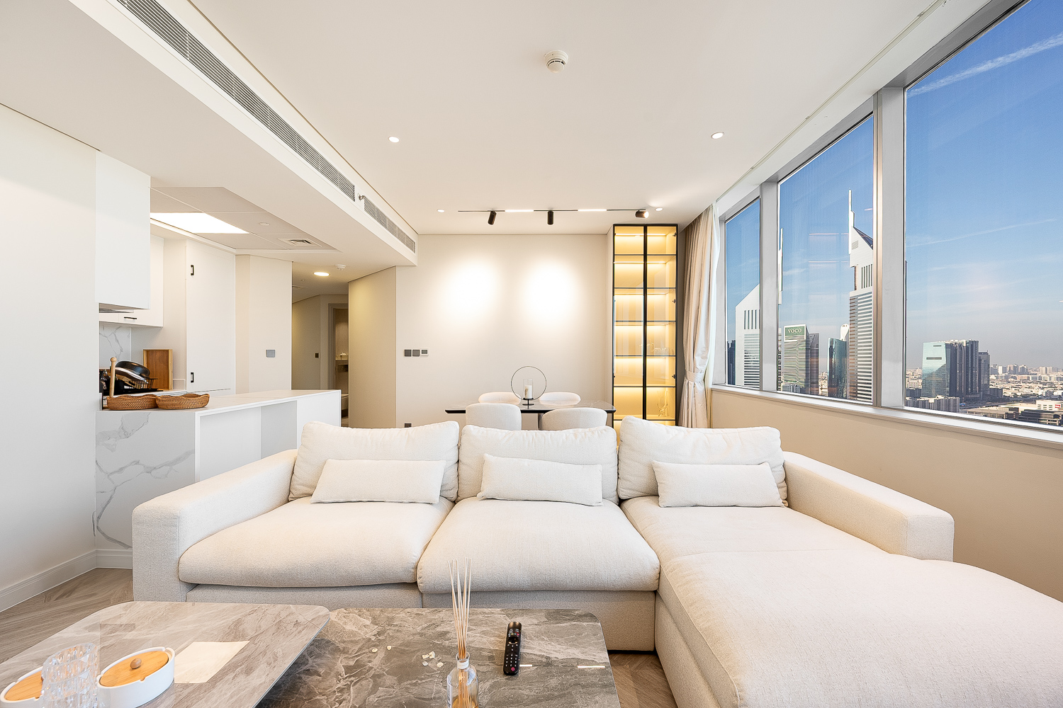 2 Bedrooms Apartment in Sky Gardens