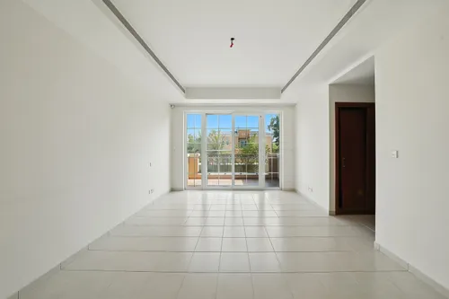 4 Bedrooms Villa in Mirador La Coleccion 2