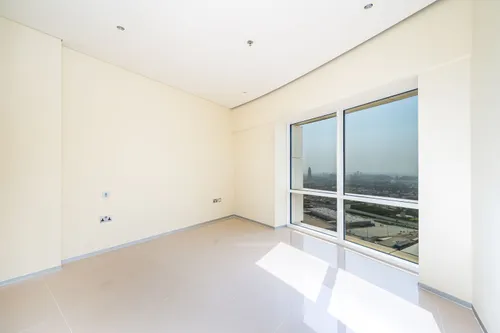 3 Bedrooms Apartment in Park Place Tower