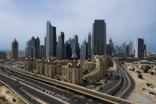 3 Bedrooms Apartment in Park Place Tower