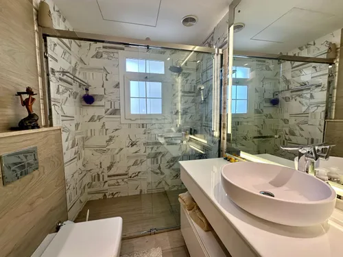 3 Bedrooms Villa in Palmera 4