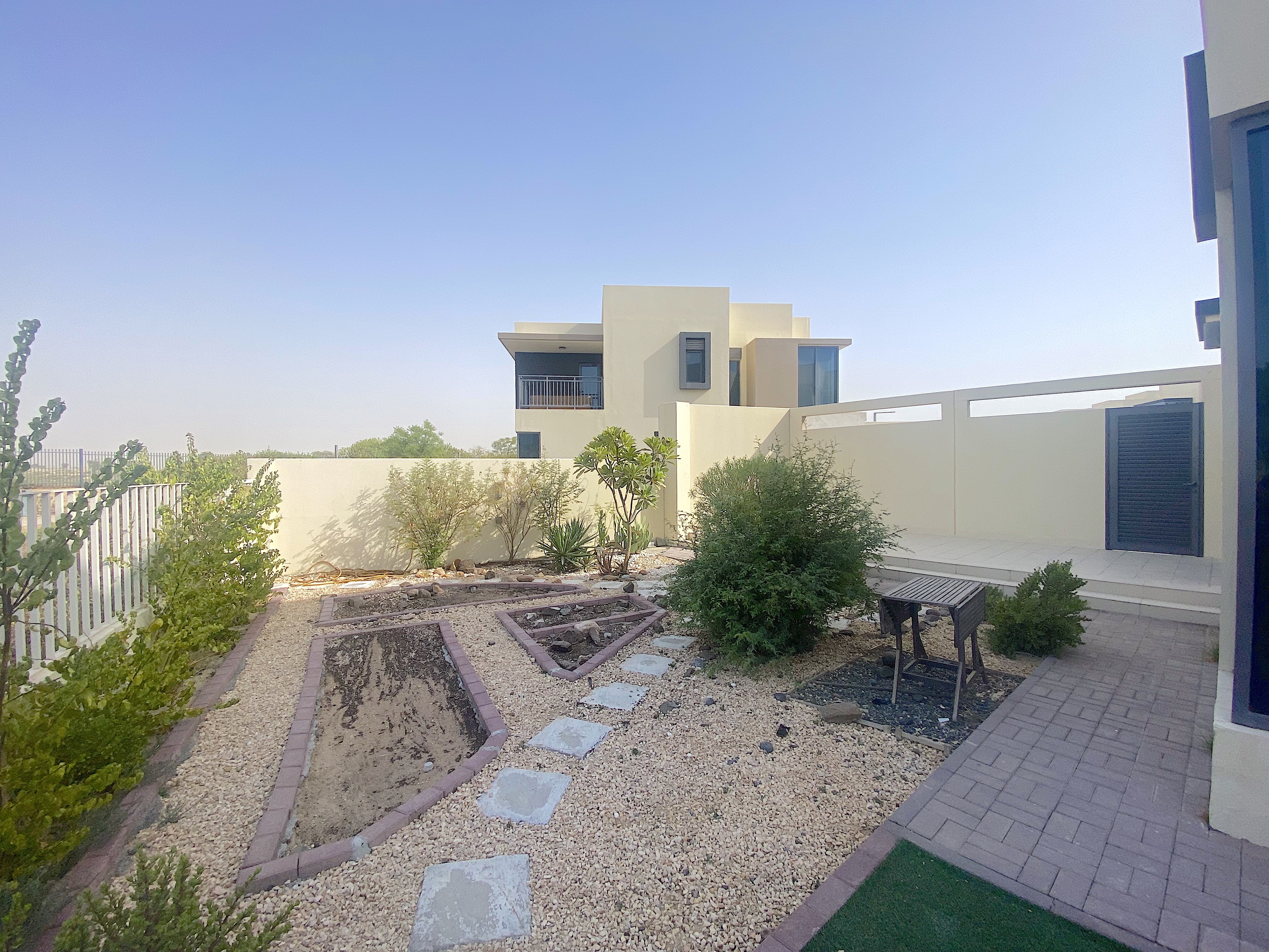 4 Bedrooms Villa in Maple 1, Maple at Dubai Hills Estate
