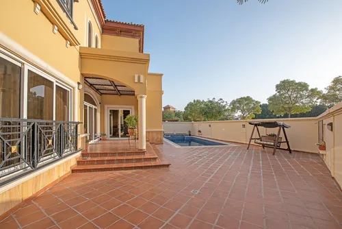 5 Bedrooms Villa in The Aldea