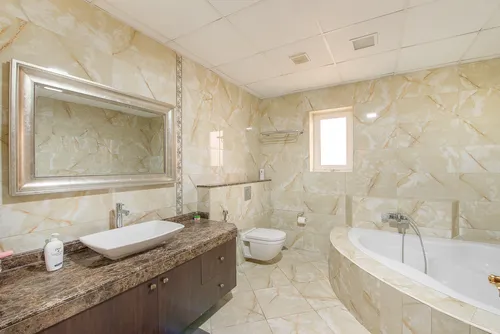 5 Bedrooms Villa in The Aldea