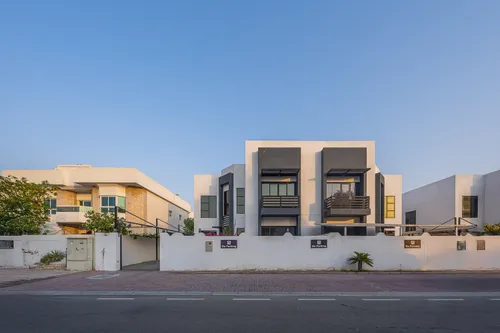 4 Bedrooms Villa in Umm Suqeim 3 Villas