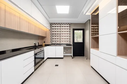 4 Bedrooms Villa in Umm Suqeim 3 Villas