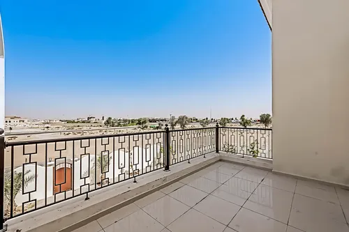 5 Bedrooms Villa in Nad Al Sheba 4