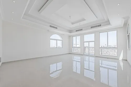 5 Bedrooms Villa in Nad Al Sheba 4