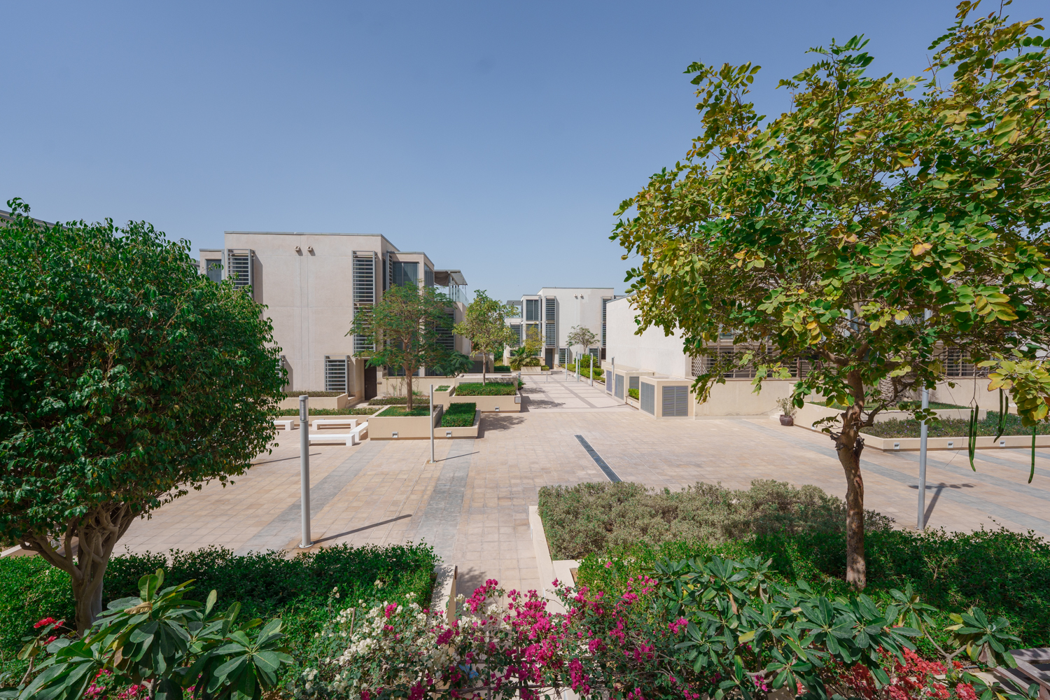 3 Bedrooms Townhouse in Building C