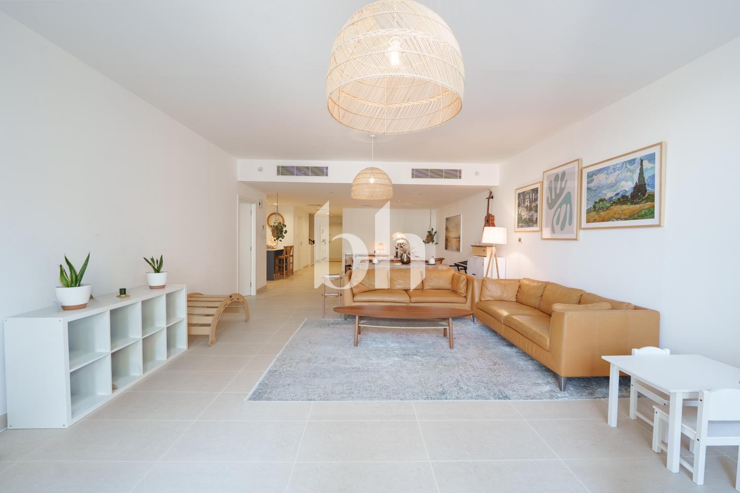 Luxury Living | Beach Access | Prime Location