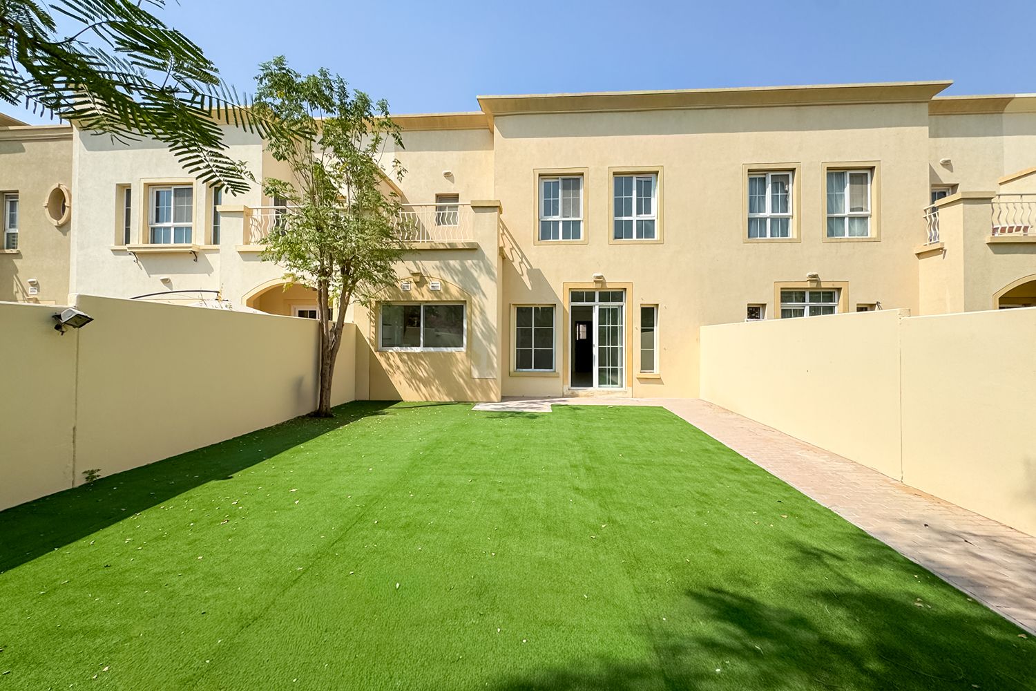 3 Bedroom Villa in Springs 2