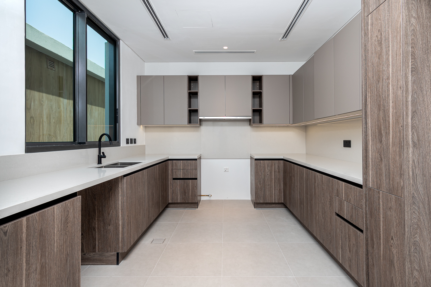 5 Bedrooms Villa in Harmony 3