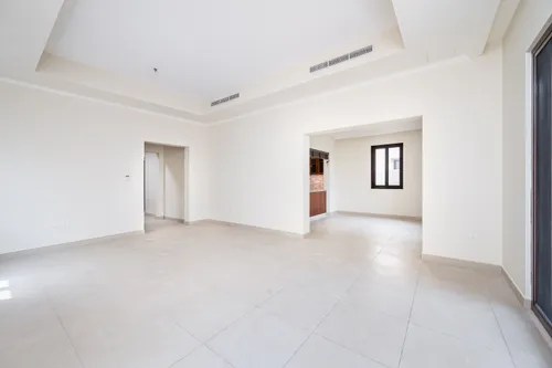 3 Bedrooms Villa in Lila