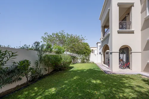 3 Bedrooms Villa in Lila