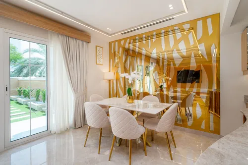 2 Bedrooms Townhouse in Mediterranean Townhouse