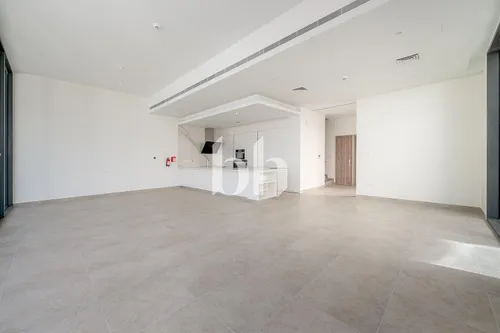 Large Plot | Open Park View | Single Row