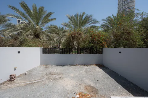 3 Bedrooms Villa in Grand Glow