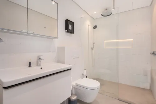 2 Bedrooms Apartment in Tower B