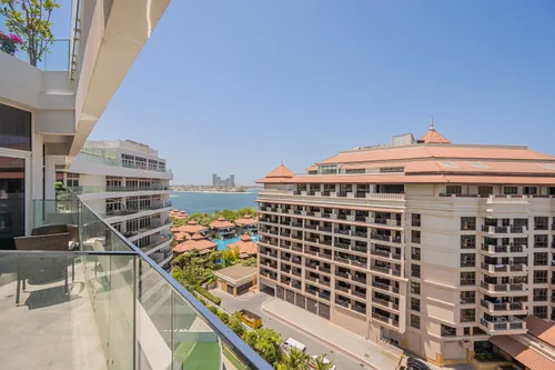 2 Bedrooms Apartment in Azizi Mina