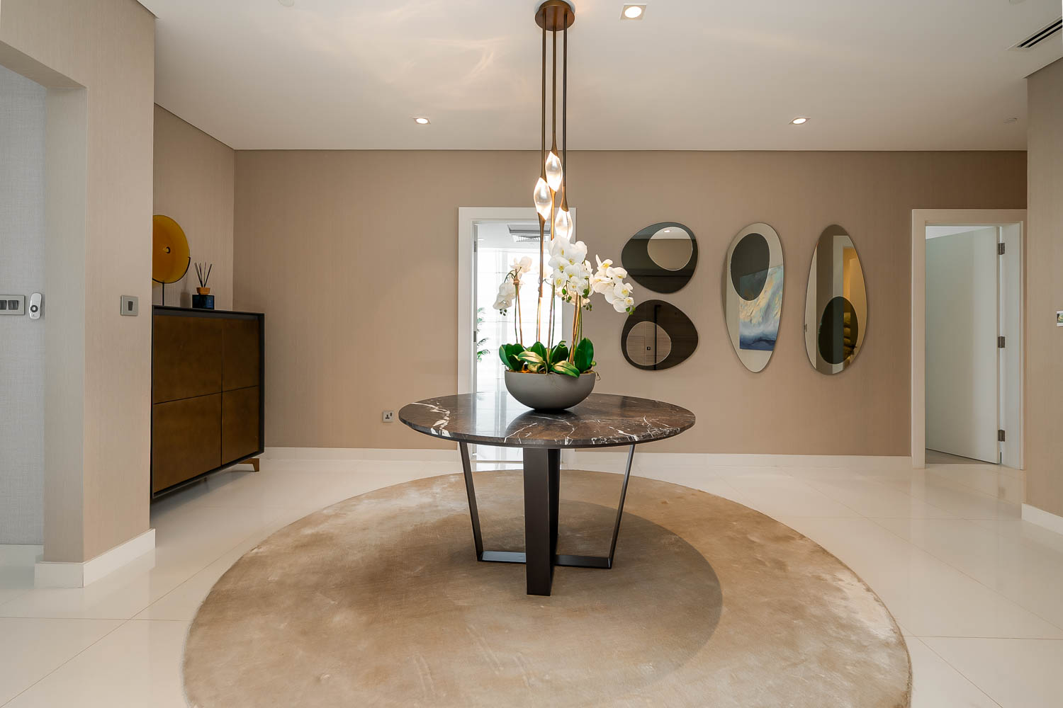 3 Bedrooms Apartment in Serenia Residences East