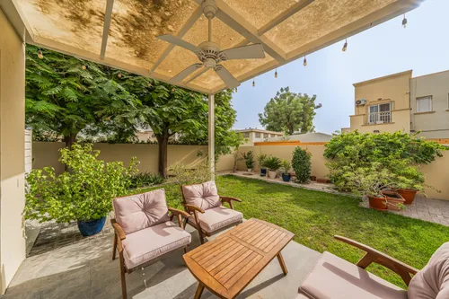 3 Bedrooms Townhouse in Springs 5